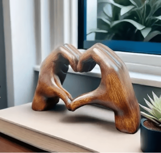 Vinthentic Handmade Premium Wooden Heart Statue