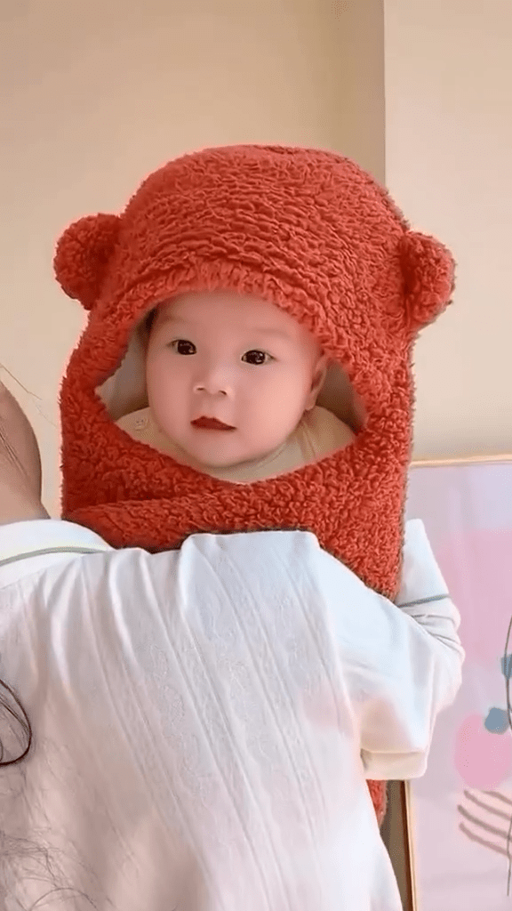 CuddleBaby Sleeping Bag - Soft and Snuggly